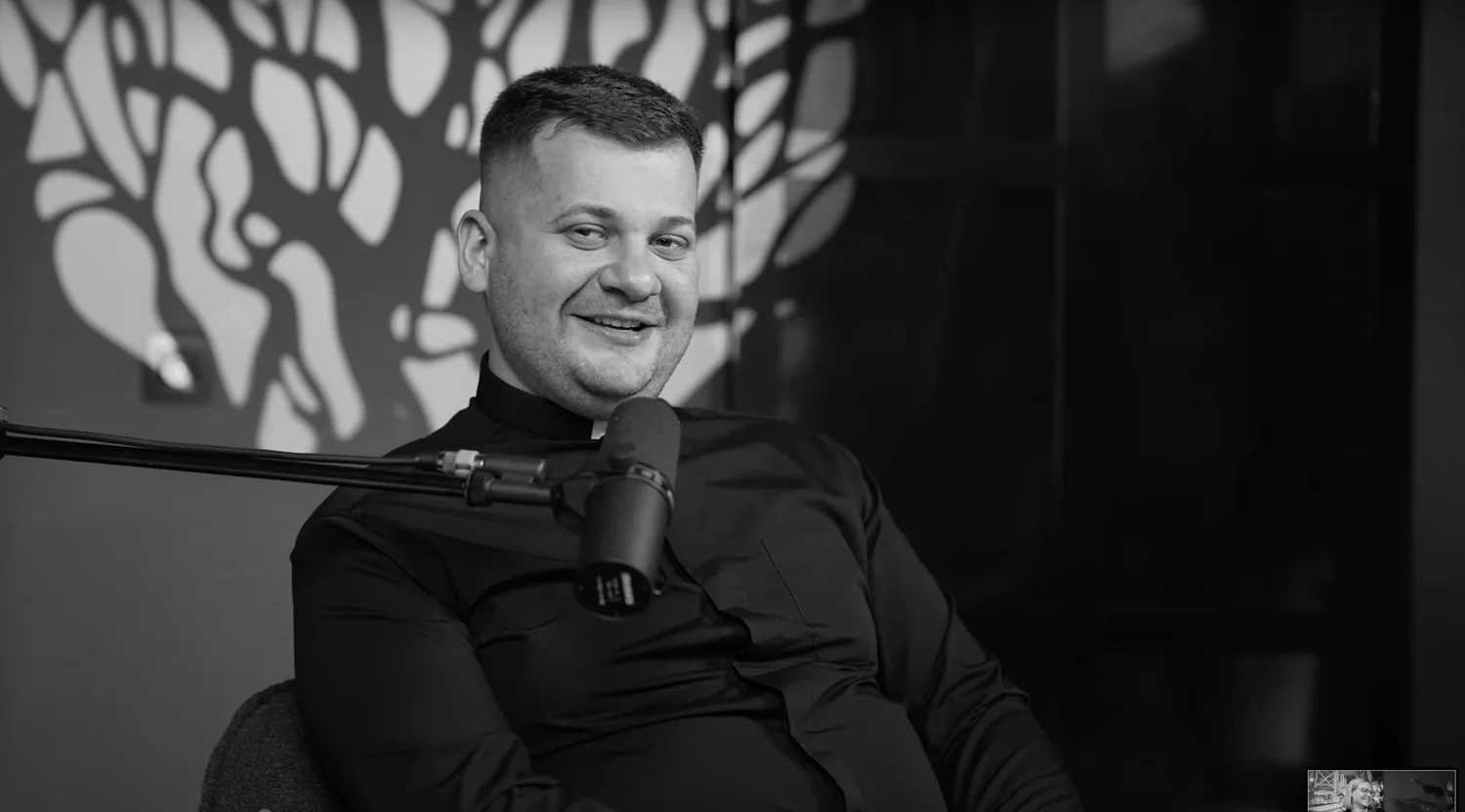 Kňaz, ktorý káže cez Instagram: „Evanjelium netreba zamykať medzi múry"